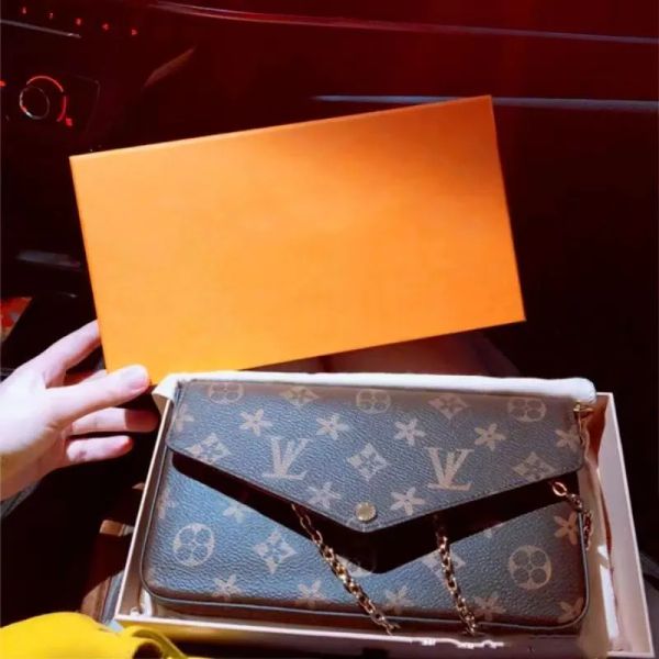10a multi pochette felicie luxury wallet mini purses crossbody designer bag woman handbag shoulder bags designers women luxurys handbags bag, Red;black
10a multi pochette felicie luxury wallet mini purses crossbody designer bag woman handbag shoulder bags designers women luxurys handbags bag, Red;black