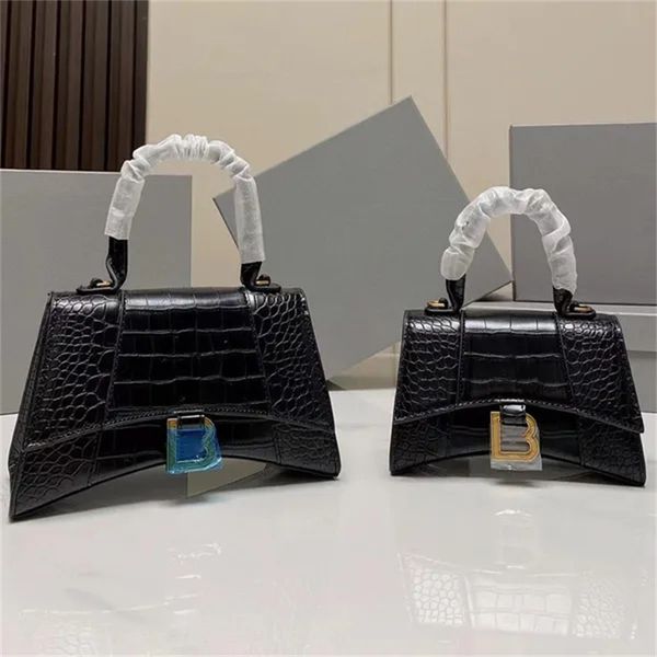 wild at heart emboed aphrodite womens empreinte tote luxu designer bag in quilted leather designer bag baguette multi-color fashion bags who
wild at heart emboed aphrodite womens empreinte tote luxu designer bag in quilted leather designer bag baguette multi-color fashion bags who