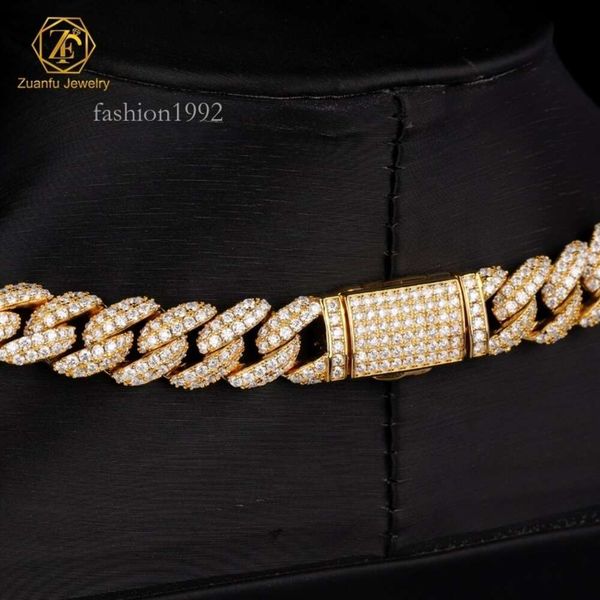 Sier Moissanite Real Diamond Cuban Chain Iced Out Hip Hop Jewelry Gold Plated Moissanite Cuban Link Chain Necklace
Sier Moissanite Real Diamond Cuban Chain Iced Out Hip Hop Jewelry Gold Plated Moissanite Cuban Link Chain Necklace