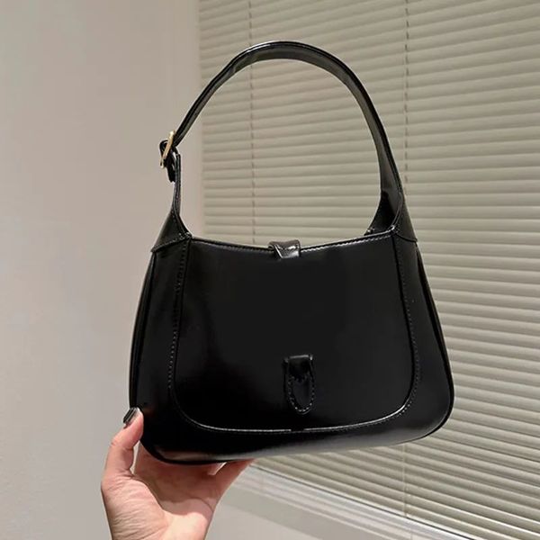 2023 luxury designer shoulder woemn fashion bags duffle tote nylon leather handbag crossbody bag famous handbags lady wallet purses hobo jac, Black;red
2023 luxury designer shoulder woemn fashion bags duffle tote nylon leather handbag crossbody bag famous handbags lady wallet purses hobo jac, Black;red