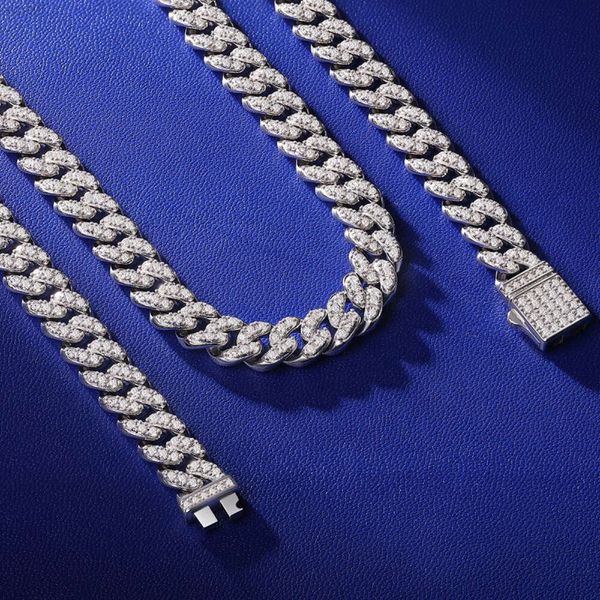 custom moissanite hip hop jewelry sterling silver cuban link chain
custom moissanite hip hop jewelry sterling silver cuban link chain