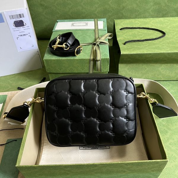 designer camera bag 21.5cm genuine leather crossbody bag 110a mirror quality matelasse shoulder bag 702234 with box g133
designer camera bag 21.5cm genuine leather crossbody bag 110a mirror quality matelasse shoulder bag 702234 with box g133