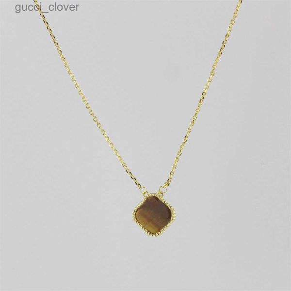 fashion luxury 4 leaf clover necklace pendant stainless steel 18k plated ladies girls valentine's day mother's day engagement jewe, Silver
fashion luxury 4 leaf clover necklace pendant stainless steel 18k plated ladies girls valentine's day mother's day engagement jewe, Silver