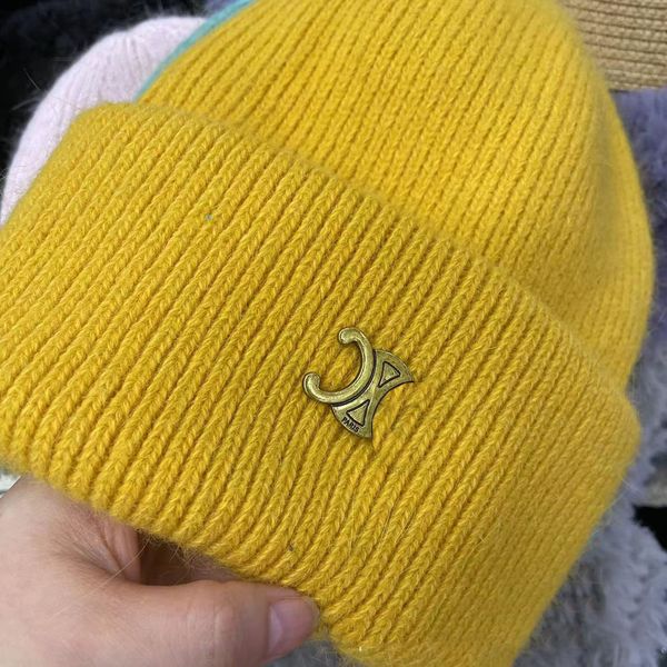 Hat designer mens beanie hats for women skull caps candy color popular CE brand winter warm classic letter fit hat print knitted caps, C2
Hat designer mens beanie hats for women skull caps candy color popular CE brand winter warm classic letter fit hat print knitted caps, C2