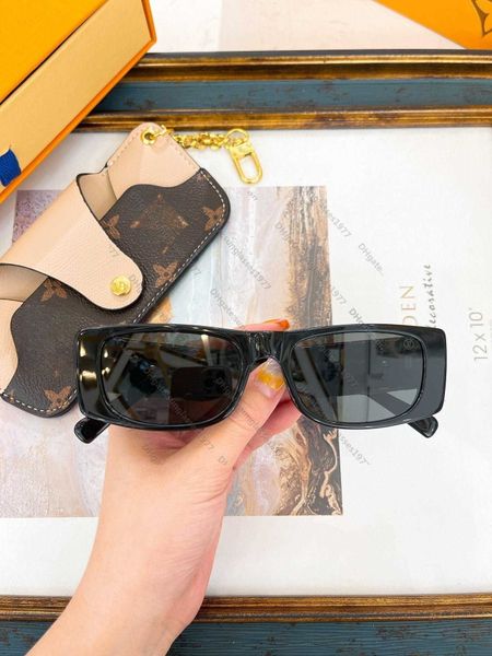 Fashion Designer Cool sunglasses 2023 new cut edge Sunglasses fine carving men's and women's Square trend
Fashion Designer Cool sunglasses 2023 new cut edge Sunglasses fine carving men's and women's Square trend