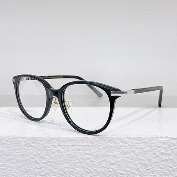 High quality designer 1:1UV400 retro and fashionable suitable for travel Large frame mirror legs and patterns show a small and gentle temperament for men and women
High quality designer 1:1UV400 retro and fashionable suitable for travel Large frame mirror legs and patterns show a small and gentle temperament for men and women