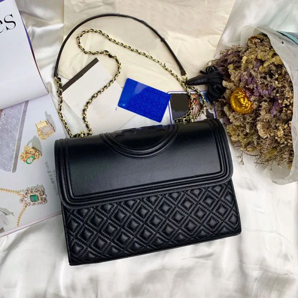 5A Designer Shoulder Bag Fashion Crossbody Bags Classic Double Line Diamond Lattice Square Handbags Sheepskin Tassels Flap Ancient Gold Chain Leather Clutch Purse, Fgs
5A Designer Shoulder Bag Fashion Crossbody Bags Classic Double Line Diamond Lattice Square Handbags Sheepskin Tassels Flap Ancient Gold Chain Leather Clutch Purse, Fgs