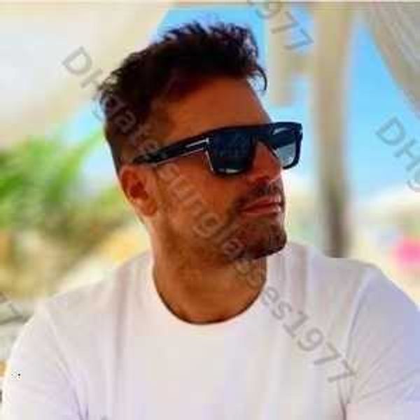 Fashion Designer Cool sunglasses 22 ins small square fashionable and versatile net red artistic
Fashion Designer Cool sunglasses 22 ins small square fashionable and versatile net red artistic