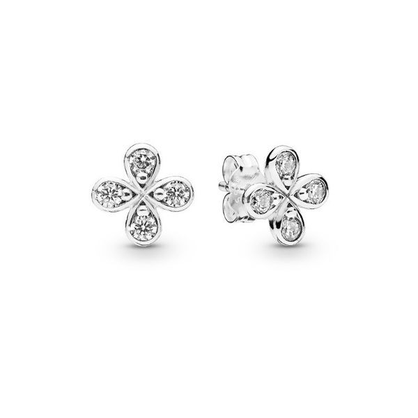Authentic Pando Ra Four-Petal Flowers Stud Earrings S925 Sterling Silve Fine Women Earring Compatible European Style Jewelry 297968CZ Earring
Authentic Pando Ra Four-Petal Flowers Stud Earrings S925 Sterling Silve Fine Women Earring Compatible European Style Jewelry 297968CZ Earring
