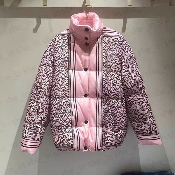 Winter Puffer Jacket Womens Fashion Down Coat Designer Woman Parkas Coats Classic 3d Print Hooded Puff Jackets Outerwear High Quality S-XL, Pink
Winter Puffer Jacket Womens Fashion Down Coat Designer Woman Parkas Coats Classic 3d Print Hooded Puff Jackets Outerwear High Quality S-XL, Pink