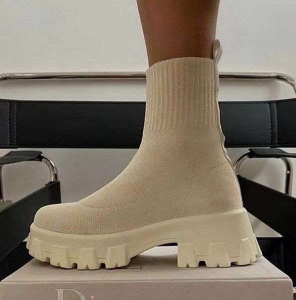 Promotion Women elastic Sock boots woven Thick soled breathable Keep warm lastic Knitted Lightweight foam sole women Ankle Boots Sock shoes 35-43, Lavender
Promotion Women elastic Sock boots woven Thick soled breathable Keep warm lastic Knitted Lightweight foam sole women Ankle Boots Sock shoes 35-43, Lavender