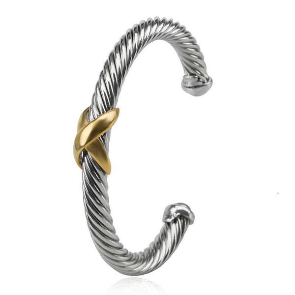 Designer DY Bracelet Luxury Top 7MM bracelet Popular Cable Cross X Opening Bracelet Accessories high-end jewelry High quality fashion Romantic Valentine's Day gift
Designer DY Bracelet Luxury Top 7MM bracelet Popular Cable Cross X Opening Bracelet Accessories high-end jewelry High quality fashion Romantic Valentine's Day gift