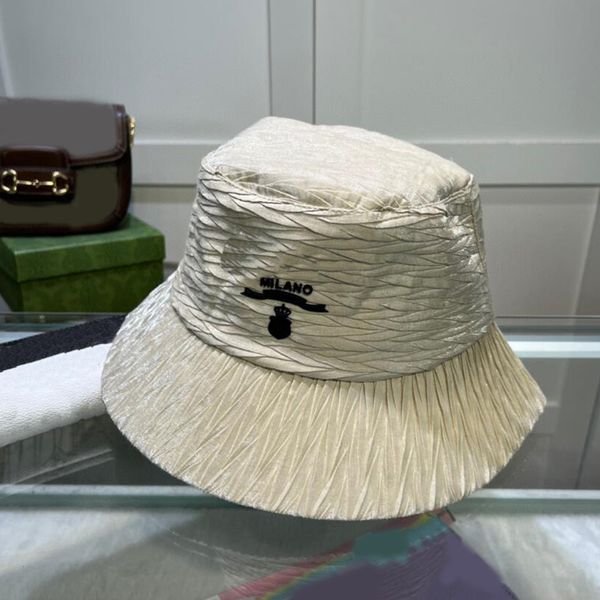 Designers Mens Womens Bucket Hat Casquette Pleated Wide Brim Hats Sun Prevent Bonnet Beanie Baseball Cap Outdoor Fishing Hat Beanies, White
Designers Mens Womens Bucket Hat Casquette Pleated Wide Brim Hats Sun Prevent Bonnet Beanie Baseball Cap Outdoor Fishing Hat Beanies, White