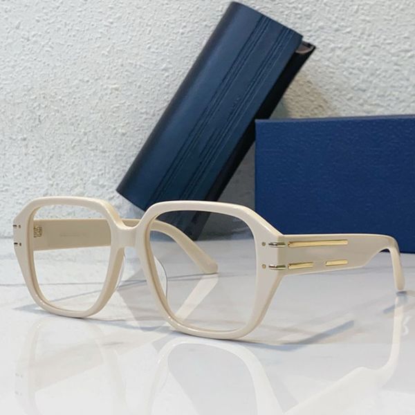 Classic high-quality designer commuting conference acetate square optical glasses B2IINS are popular on the internet and the same model for women looks small
Classic high-quality designer commuting conference acetate square optical glasses B2IINS are popular on the internet and the same model for women looks small