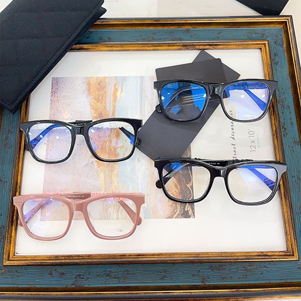 Designer sunglasses for commuting to work daily high quality 1:1 acetate square frame 3438Q leather decorative mirror legs fashionable and sweet girl
Designer sunglasses for commuting to work daily high quality 1:1 acetate square frame 3438Q leather decorative mirror legs fashionable and sweet girl