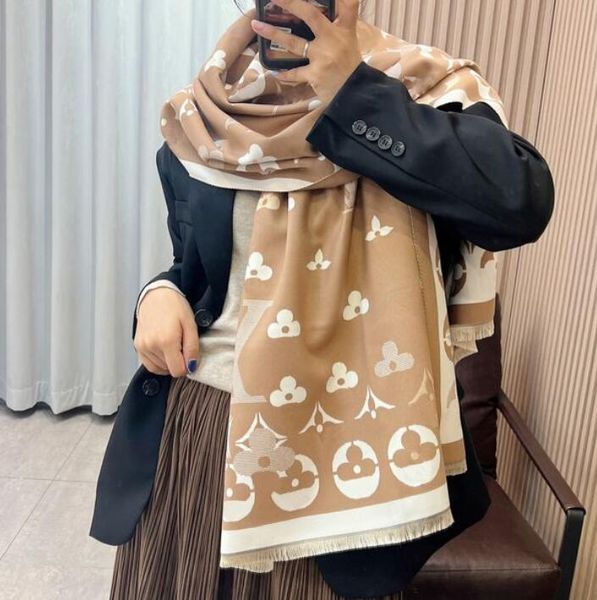 Stylish Designer Scarf for Women Cashmere Scarf Full Letter Printed Scarves Soft Touch Warm Wraps with Tags Autumn Winter Long Shawls DV18
Stylish Designer Scarf for Women Cashmere Scarf Full Letter Printed Scarves Soft Touch Warm Wraps with Tags Autumn Winter Long Shawls DV18