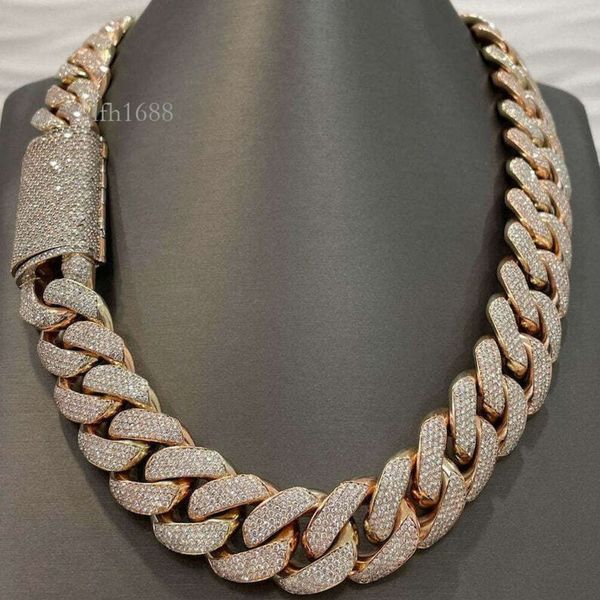 Fashion Hip Hop Jewelry 20Mm Moissanite Diamonds Studded Cuban Link Two Tone Chain Iced Out Rapper Chain
Fashion Hip Hop Jewelry 20Mm Moissanite Diamonds Studded Cuban Link Two Tone Chain Iced Out Rapper Chain