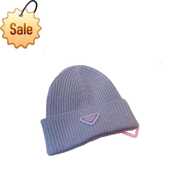 Ball Caps Fashion Luxury beanies designer Winter Bean men women design knit hats fall woolen cap letter jacquard Unisex 100% Cashmere letter leisureWWWWWWww
Ball Caps Fashion Luxury beanies designer Winter Bean men women design knit hats fall woolen cap letter jacquard Unisex 100% Cashmere letter leisureWWWWWWww