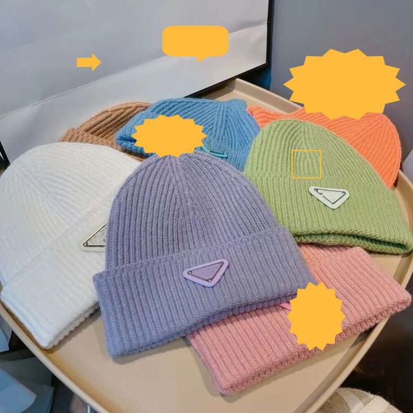Ball Caps Fashion Luxury beanies designer Winter Bean men women design knit hats fall woolen cap letter jacquard Unisex 100% Cashmere letter leisure Skull55
Ball Caps Fashion Luxury beanies designer Winter Bean men women design knit hats fall woolen cap letter jacquard Unisex 100% Cashmere letter leisure Skull55