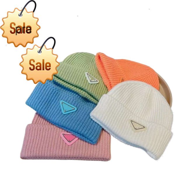 ABall Caps Fashion Luxury beanies designer Winter Bean men women design knit hats fall woolen cap letter jacquard Unisex 100% Cashmere letter leisureWWww
ABall Caps Fashion Luxury beanies designer Winter Bean men women design knit hats fall woolen cap letter jacquard Unisex 100% Cashmere letter leisureWWww