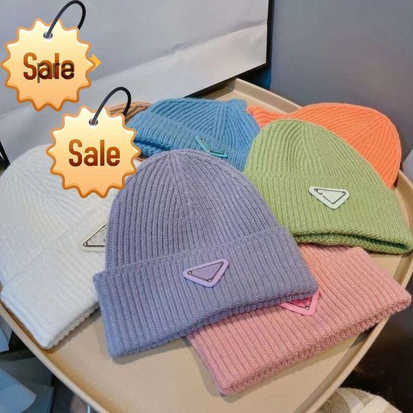 ABall Caps Fashion Luxury beanies designer Winter Bean men women design knit hats fall woolen cap letter jacquard Unisex 100% Cashmere letter leisure Skull2w
ABall Caps Fashion Luxury beanies designer Winter Bean men women design knit hats fall woolen cap letter jacquard Unisex 100% Cashmere letter leisure Skull2w