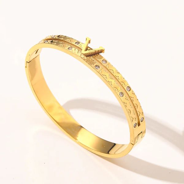 Designer Bangles Bracelets Designer For Women Wristband Luxury Bracelets Women Pendant Letter Jewelry 18K Gold Plated Stainless steel Gift
Designer Bangles Bracelets Designer For Women Wristband Luxury Bracelets Women Pendant Letter Jewelry 18K Gold Plated Stainless steel Gift