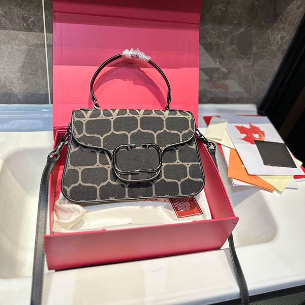 Designer Bag Women Shoulder Bags Girl Handbags Brand Luxury Lady Letters Hobo Adjustable Shoulder Straps Purse Wallet
Designer Bag Women Shoulder Bags Girl Handbags Brand Luxury Lady Letters Hobo Adjustable Shoulder Straps Purse Wallet