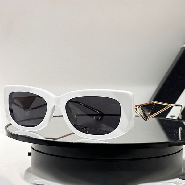 Designer sunglasses fashionable men and women driving beach party square acetate frame hollowed out metal mirror legs with symbol decorations on the side
Designer sunglasses fashionable men and women driving beach party square acetate frame hollowed out metal mirror legs with symbol decorations on the side