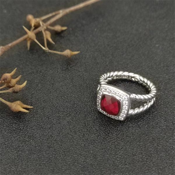 Hot selling band Rings DY Twisted Two Color Cross pearls Designer Ring for Women Fashion 925 Sterling Silver Vintage dy Jewelry Luxury Diamond Wedding Gift jewelry
Hot selling band Rings DY Twisted Two Color Cross pearls Designer Ring for Women Fashion 925 Sterling Silver Vintage dy Jewelry Luxury Diamond Wedding Gift jewelry