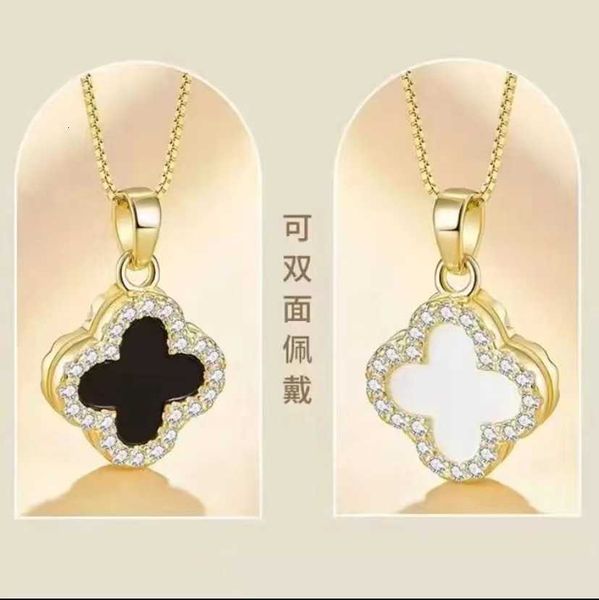 Designer necklace four-leaf Clover luxury top jewelry new girl Clover Necklace high quality double faced shell style clavicle chain Valentine's Day Jewelry gift, 867 necklace gold
Designer necklace four-leaf Clover luxury top jewelry new girl Clover Necklace high quality double faced shell style clavicle chain Valentine's Day Jewelry gift, 867 necklace gold