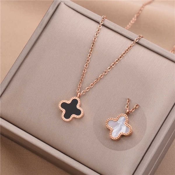 

Designer necklace four-leaf Clover luxury top jewelry for women's Korean version simple and versatile 18K rose gold titanium steel necklace accessories Jewelry gift, 8807 (o-chain gold)