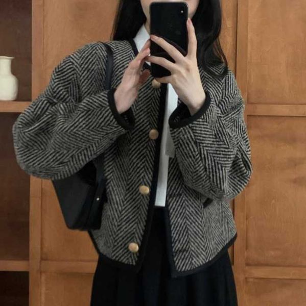 Fashion men's wear 2023 French Small Fragrance Coat Women's Spring and Autumn Short Jacket Cardigan Top Winter, As shown in figure
Fashion men's wear 2023 French Small Fragrance Coat Women's Spring and Autumn Short Jacket Cardigan Top Winter, As shown in figure
