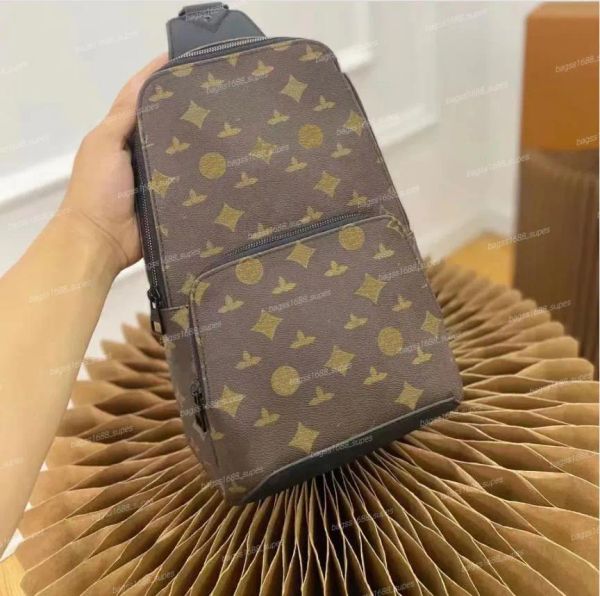 New exquisite large brand women's bag envelope bag chain bar three-piece cross-body small bag single-shoulder handbag, Freight/price difference
New exquisite large brand women's bag envelope bag chain bar three-piece cross-body small bag single-shoulder handbag, Freight/price difference