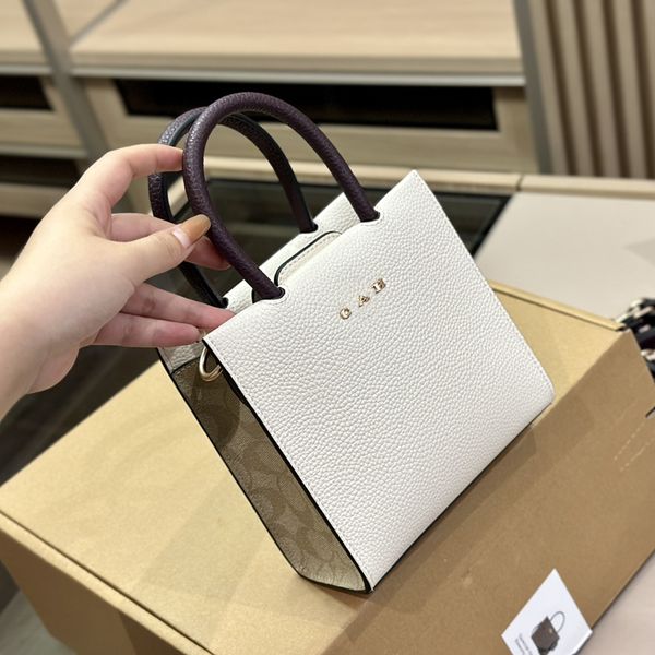 Shopping Bag Mini Cally Handbag Paper Bags Tote Bag Mouse Goods Top Quality YKK Glossy Hardware LOGO Tote Shoulder Multi-Use Free Shipping, 10
Shopping Bag Mini Cally Handbag Paper Bags Tote Bag Mouse Goods Top Quality YKK Glossy Hardware LOGO Tote Shoulder Multi-Use Free Shipping, 10
