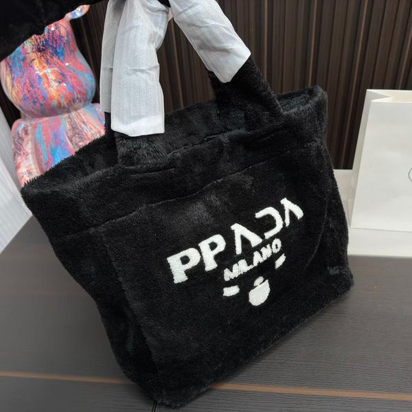 Winter Lamb Wool Designers Totes Womens Large Shopping Bags Handbags Soft Casual Shoulder Purses Oversize Letter Unisex Fluffy Bag, Pink
Winter Lamb Wool Designers Totes Womens Large Shopping Bags Handbags Soft Casual Shoulder Purses Oversize Letter Unisex Fluffy Bag, Pink