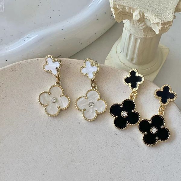 Designer Earrings Four-leaf Clover Earring For Women Classic Earrings 18K Gold Luxury Earrings
Designer Earrings Four-leaf Clover Earring For Women Classic Earrings 18K Gold Luxury Earrings