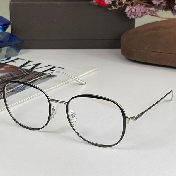 Designer top-level outdoor activity optical glasses ultra light titanium oval frame transparent lenses fashionable for men and women 8084
Designer top-level outdoor activity optical glasses ultra light titanium oval frame transparent lenses fashionable for men and women 8084
