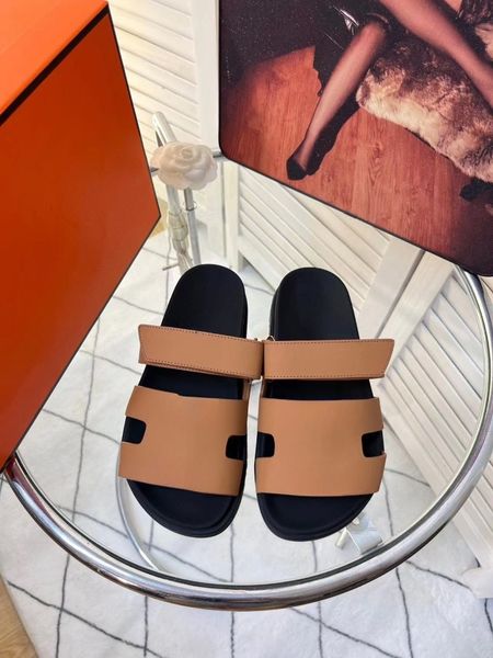ss24 Women's Sandal in shearling with iconic cut-out.For a daring yet comfortable style Classic ladies designer slippers Size 35-42 and men size 39-45, #16
ss24 Women's Sandal in shearling with iconic cut-out.For a daring yet comfortable style Classic ladies designer slippers Size 35-42 and men size 39-45, #16