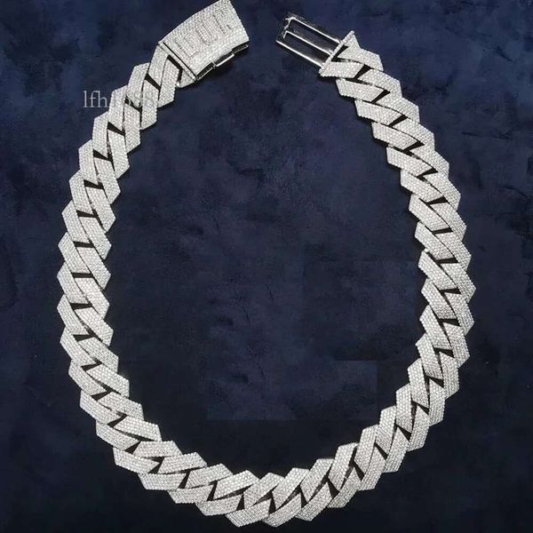 Custom Name Clasp Big Guy 26Mm Rappers Iced Out Cuban Link Chain Diamond Moissanite Mens Chunky Chain Necklace
Custom Name Clasp Big Guy 26Mm Rappers Iced Out Cuban Link Chain Diamond Moissanite Mens Chunky Chain Necklace