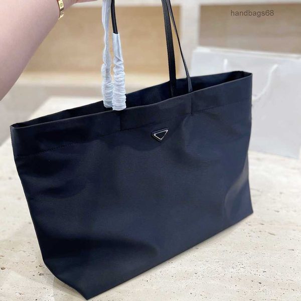 black nylon handbag tote bag for women luxury designers bag high capacity ladies casual shopping handbags68
black nylon handbag tote bag for women luxury designers bag high capacity ladies casual shopping handbags68