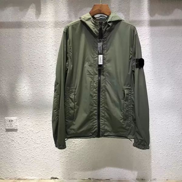 stone jackets designer island luxury mens brand designe spring autumn coat windrunner fashion hooded hoodies sports windbreaker casual zippe, Black;brown
stone jackets designer island luxury mens brand designe spring autumn coat windrunner fashion hooded hoodies sports windbreaker casual zippe, Black;brown