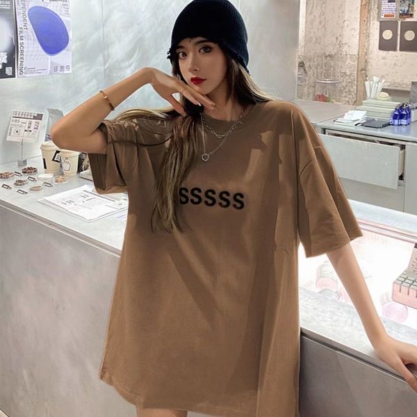 luxury women's t-shirt male and female designer short summer fashion casual brand high-quality designer t-shirt, White
luxury women's t-shirt male and female designer short summer fashion casual brand high-quality designer t-shirt, White