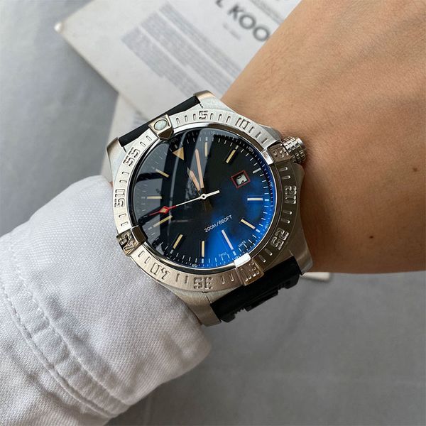 2022 men's luxury automatic mechanical watch fashion casual three needle multi-function calendar luminous waterproof tape watches, Slivery;brown
2022 men's luxury automatic mechanical watch fashion casual three needle multi-function calendar luminous waterproof tape watches, Slivery;brown