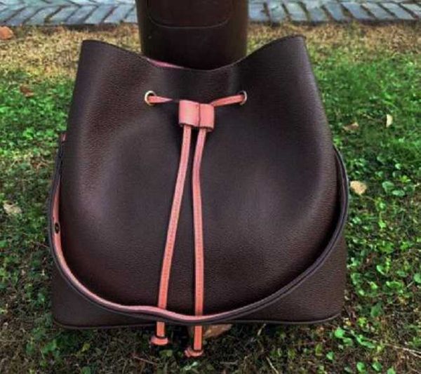 5color leather famous shoulder bag tote design handbags shopping bag purse luxurys messenger bag shoulder bags case
5color leather famous shoulder bag tote design handbags shopping bag purse luxurys messenger bag shoulder bags case