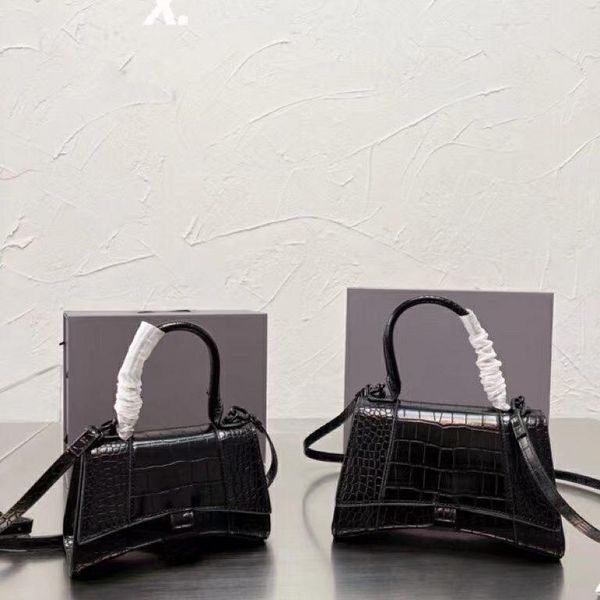 2023 new fashion women totes handbag luxury designer bags real leather embroidery multicolor single shoulder large capacity bucket bag cross
2023 new fashion women totes handbag luxury designer bags real leather embroidery multicolor single shoulder large capacity bucket bag cross