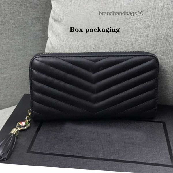 2021 luxury designers classic wallet with box lady handbag flip clutch bag wholesale hqy405 brandhandbags20, Red;black
2021 luxury designers classic wallet with box lady handbag flip clutch bag wholesale hqy405 brandhandbags20, Red;black