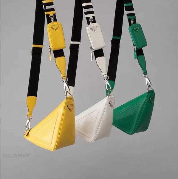 designer shoulder bags triangle pure color purse style two-in-one fashion bag high-quality soft leather pocket with wallet wide strap case
designer shoulder bags triangle pure color purse style two-in-one fashion bag high-quality soft leather pocket with wallet wide strap case