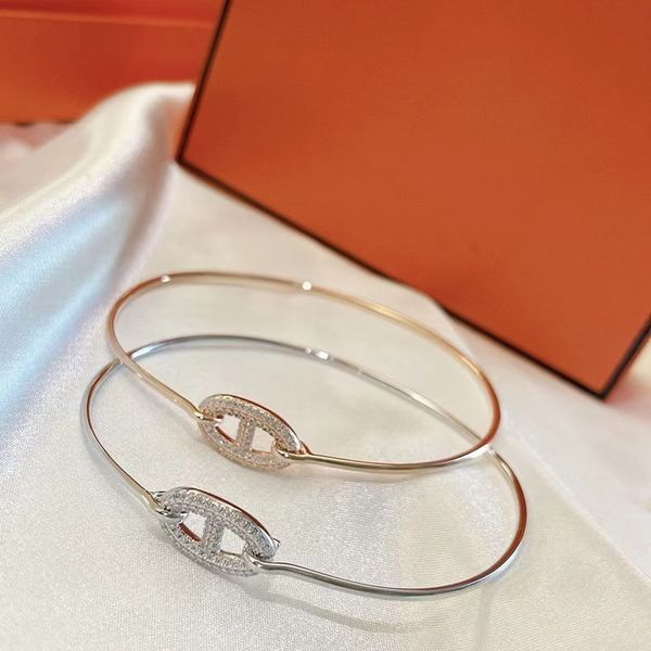 luxury women's bracelet espn tennis silver full of drill pig nose bracelet 18k rose gold female fashion designer jewelry, Black
luxury women's bracelet espn tennis silver full of drill pig nose bracelet 18k rose gold female fashion designer jewelry, Black