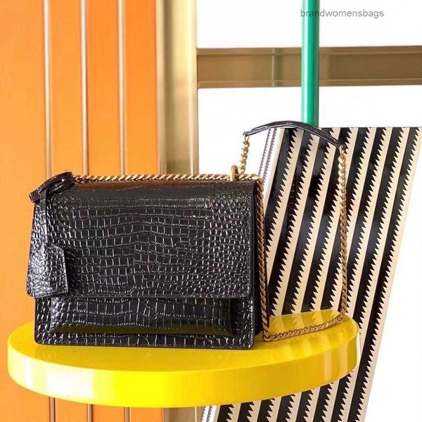 alligator designer handbags shoulder crossbody bag sunset luxury handbag purse mini totes luxurybags886 leather crocodile women designers br
alligator designer handbags shoulder crossbody bag sunset luxury handbag purse mini totes luxurybags886 leather crocodile women designers br