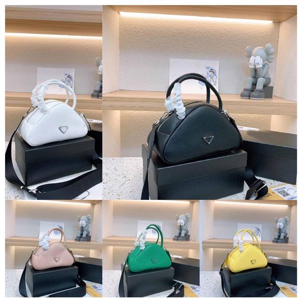 22ss autumn and winter miland bag two handles triangle shaped shopper tote womens shoulder bag handle bags leather ladies designer262r
22ss autumn and winter miland bag two handles triangle shaped shopper tote womens shoulder bag handle bags leather ladies designer262r